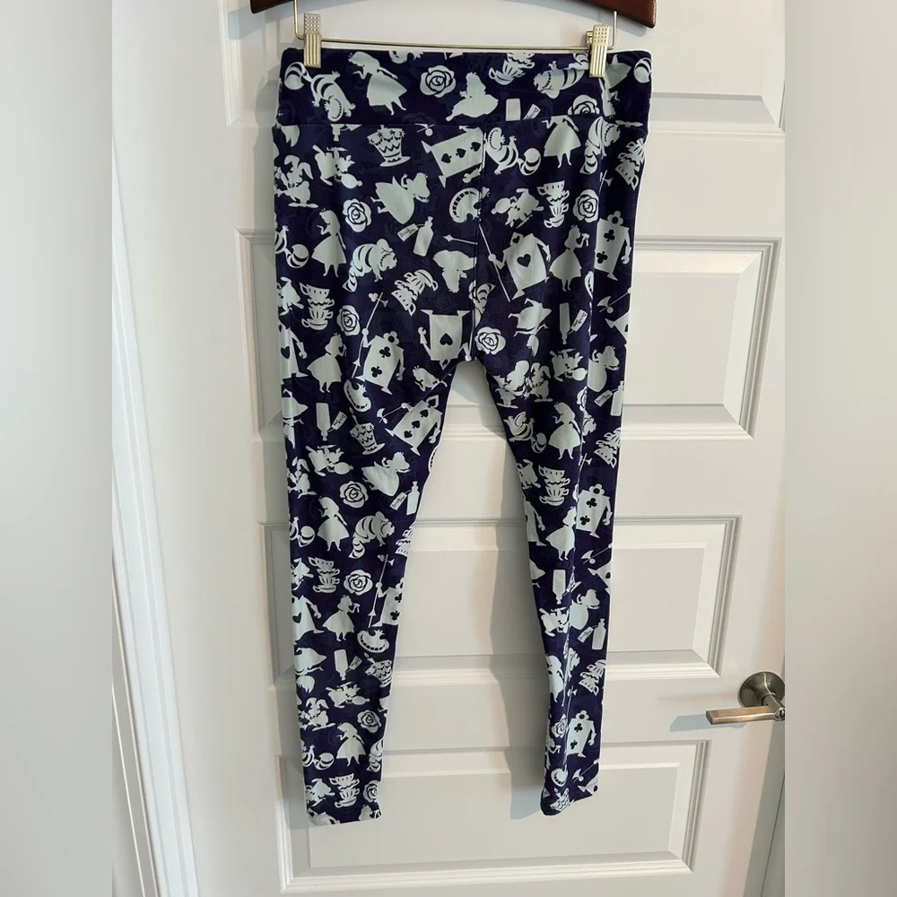 Lularoe Disney Alice in Wonderland Leggings Purple White Size Tall and Curvy TC